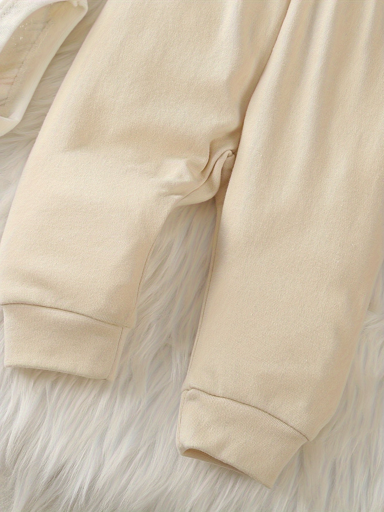 Set per Bambini di 4 Pezzi – Perfetto per Avventure all'Aperto in Autunno e Inverno