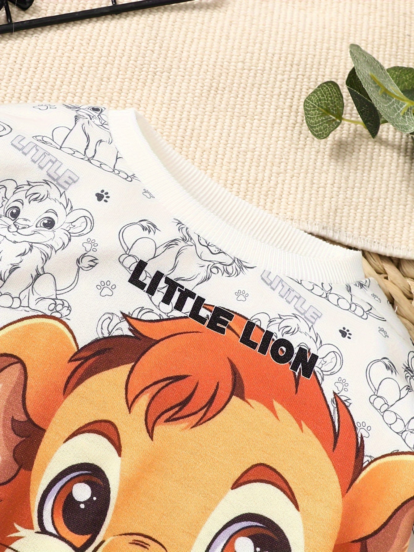 Set Jumpsuit Leone carino – Perfetto per Avventure in Autunno e Inverno