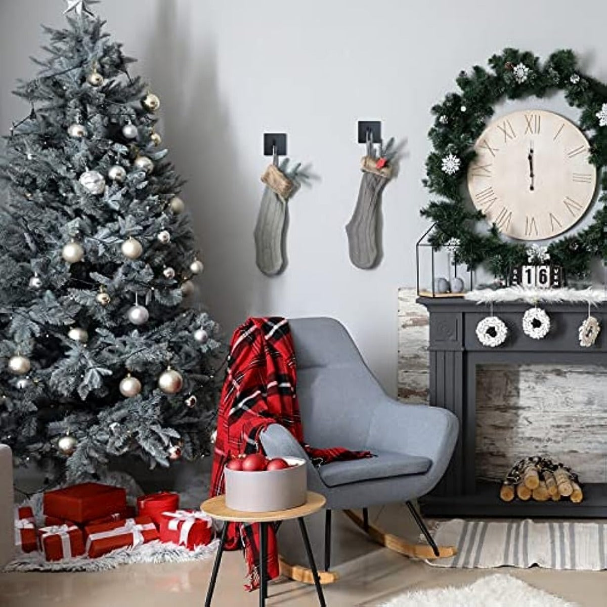 Ganci Adesivi Pratici - Per Organizzazione e Comodità