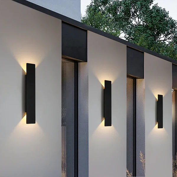 AquaLine LED Lampada da Parete Esterno – Design Elegante con Involucro Resistente alle Intemperie