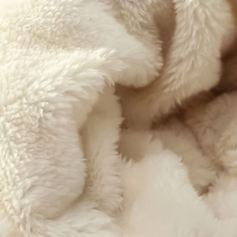 Cappello Invernale Lavorato a Maglia con Sciarpa Integrata – Design 2-in-1