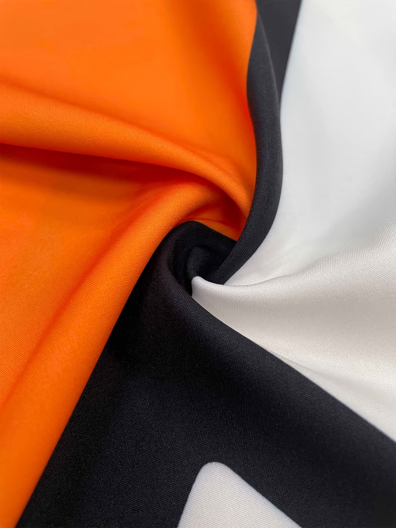 Elegante Jumpsuit Stampato Geometrico – Pantaloni Larghi e Cintura per Feste e Abbigliamento Casual