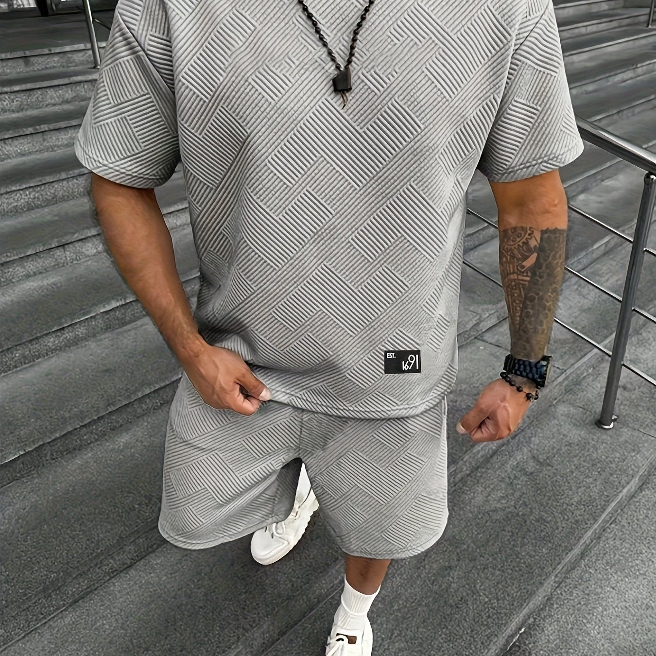 Set T-shirt e Shorts Jacquard Trendy da Uomo – Casual e Sportivo per Giornate Calde