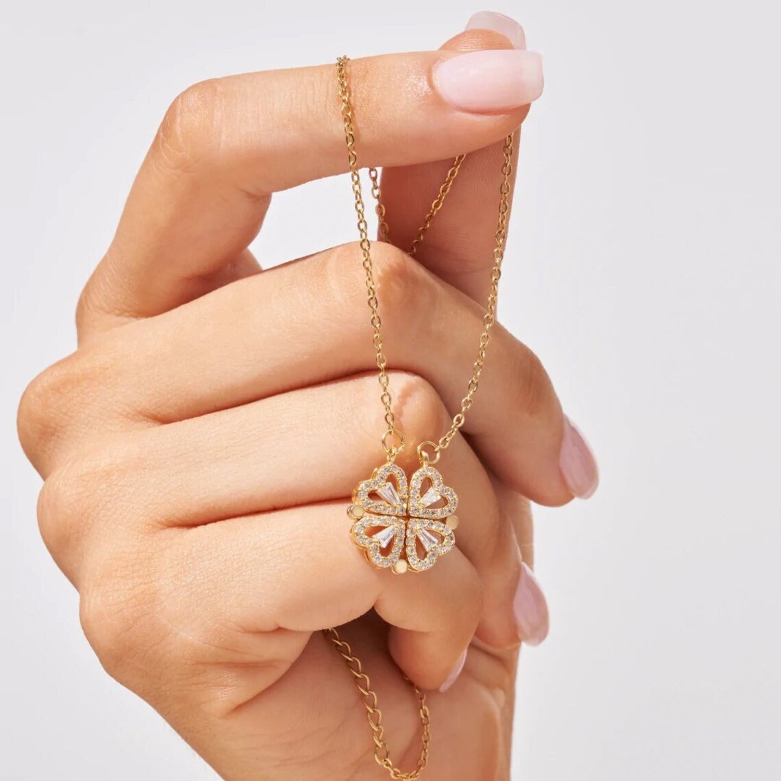 Collane in Zirconia - Eleganza scintillante per ogni occasione