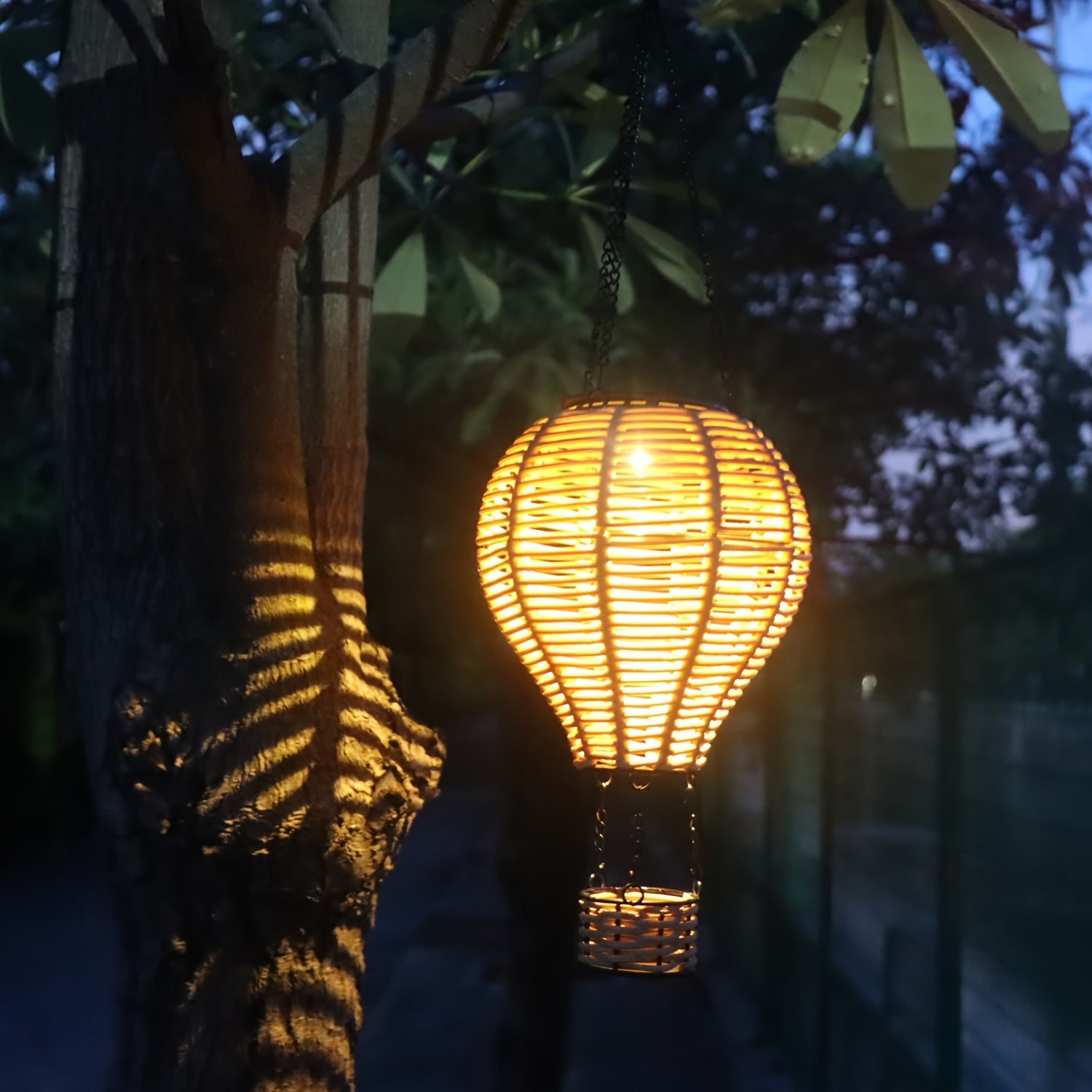 Lampada da Giardino a Forma di Mongolfiera - Per Serate Magiche nel Tuo Giardino