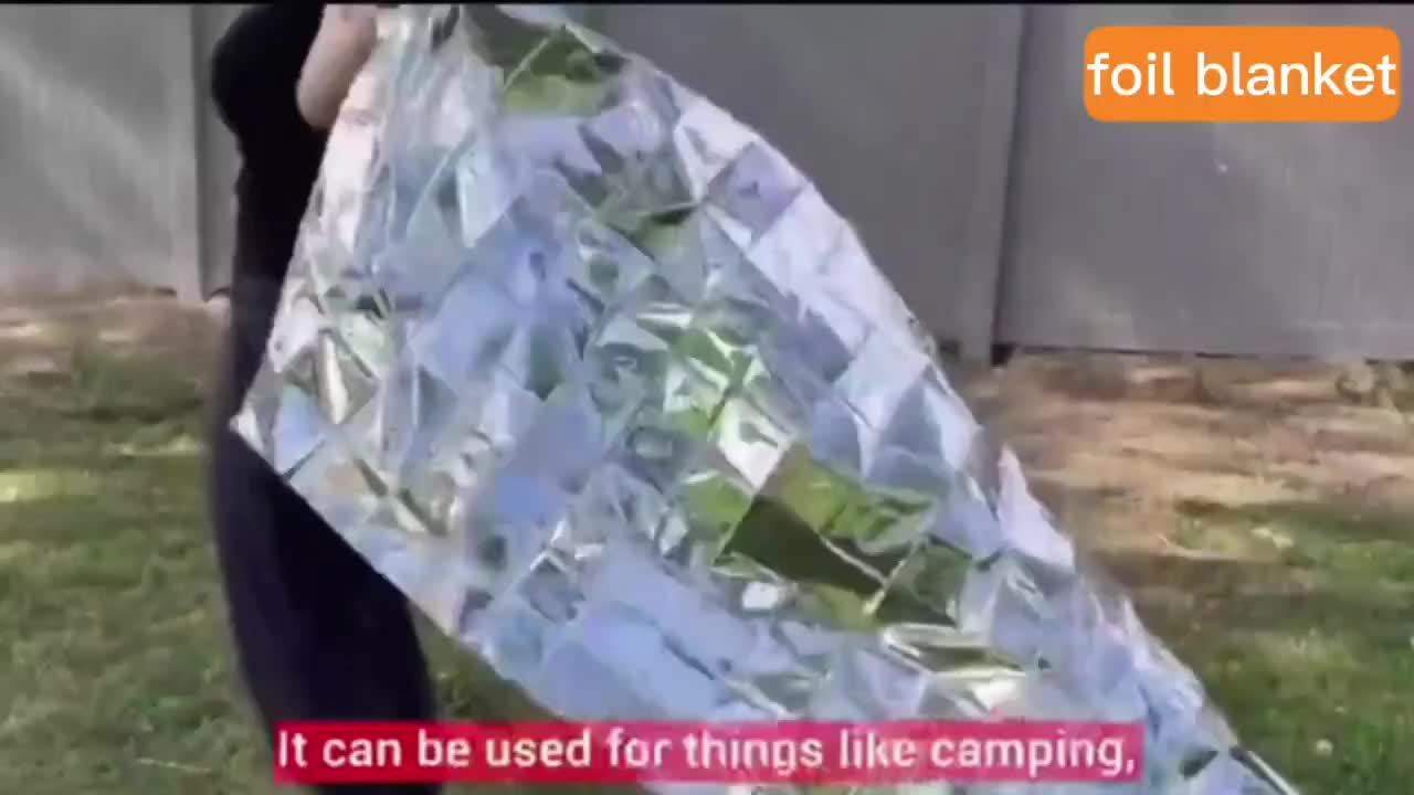 ThermoShield Coperta di Emergenza - Compatta e impermeabile, per un ottimale mantenimento del calore