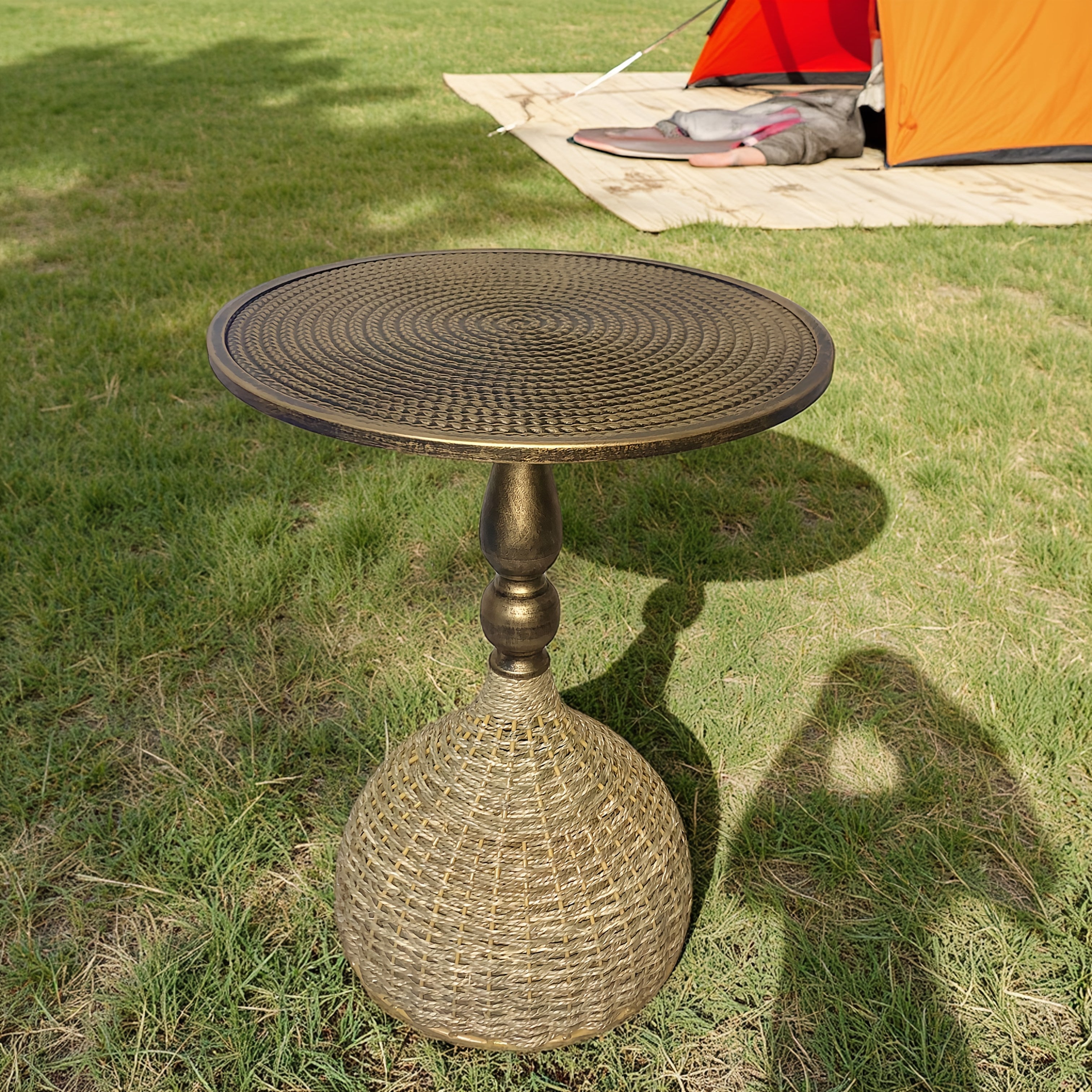 Tavolino da caffè in erba d'acqua fatto a mano – Aspetto bronzo antico