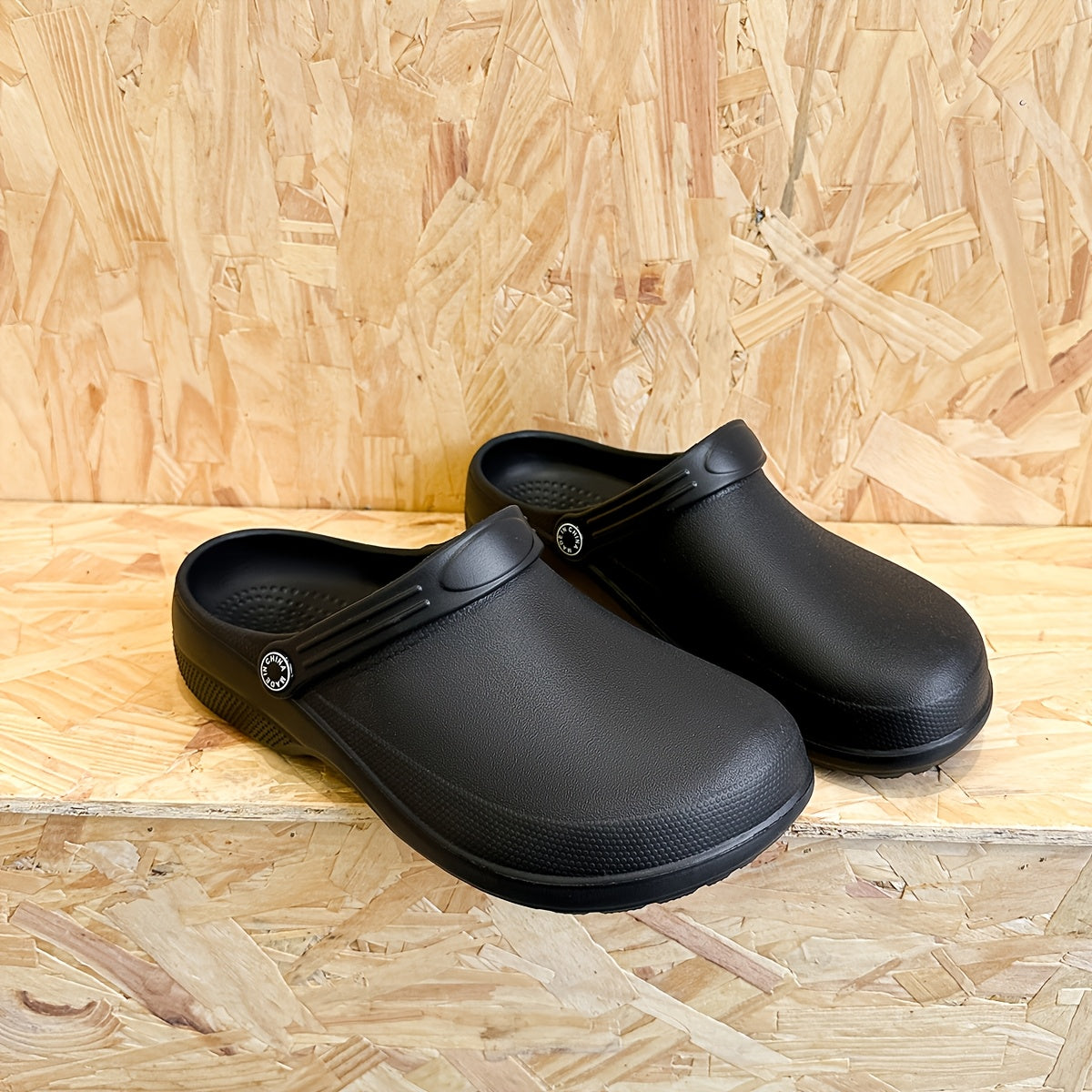 Zoccoli Antiscivolo da Giardino e Lavoro per Uomini – Comodi Infradito per Ogni Stagione