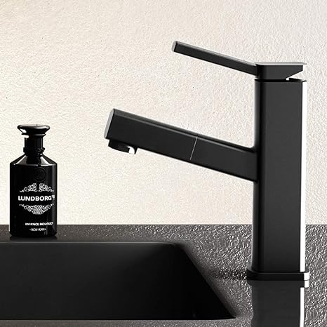 Rubinetto da Bagno di Lusso con Doccia Estraibile – Elegante e Funzionale