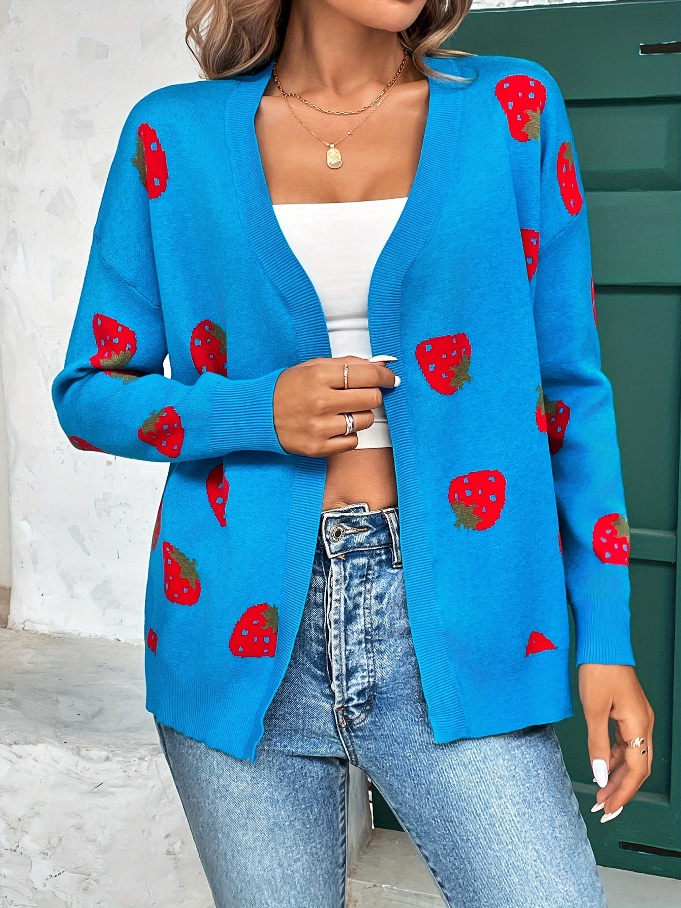 Cardigan da Donna con Stampa di Fragole – Trendy e Confortevole per Primavera e Autunno