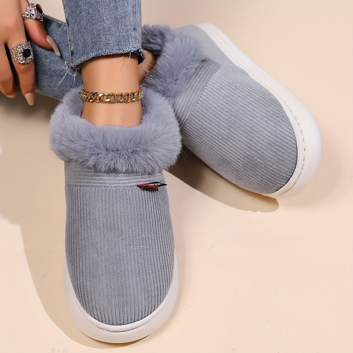 Liza Fluffy Pantofole - Calore e Comfort per Donne