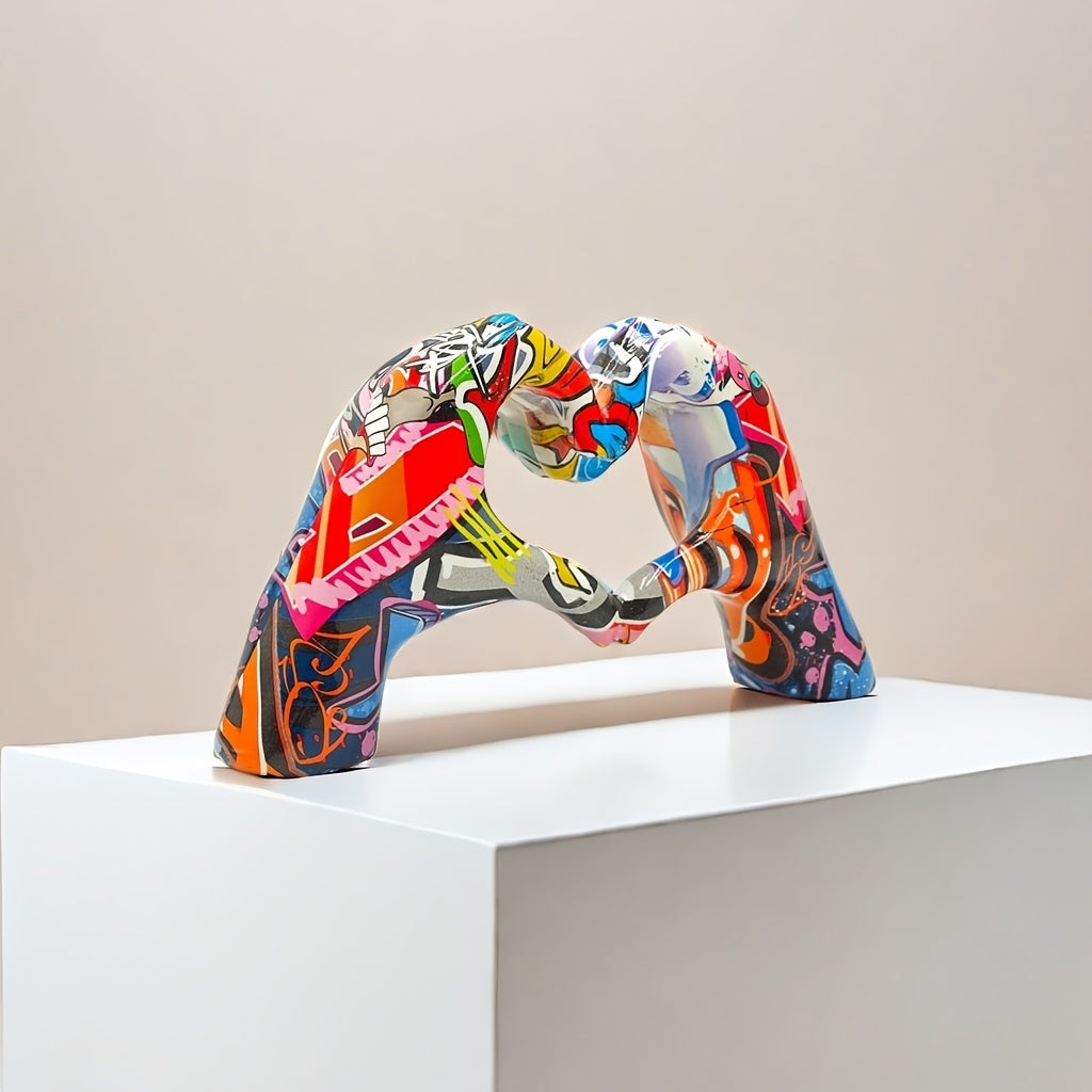 Scultura di Gesto Amorevole - Per un'Esposizione d'Interni Audace e Creativa