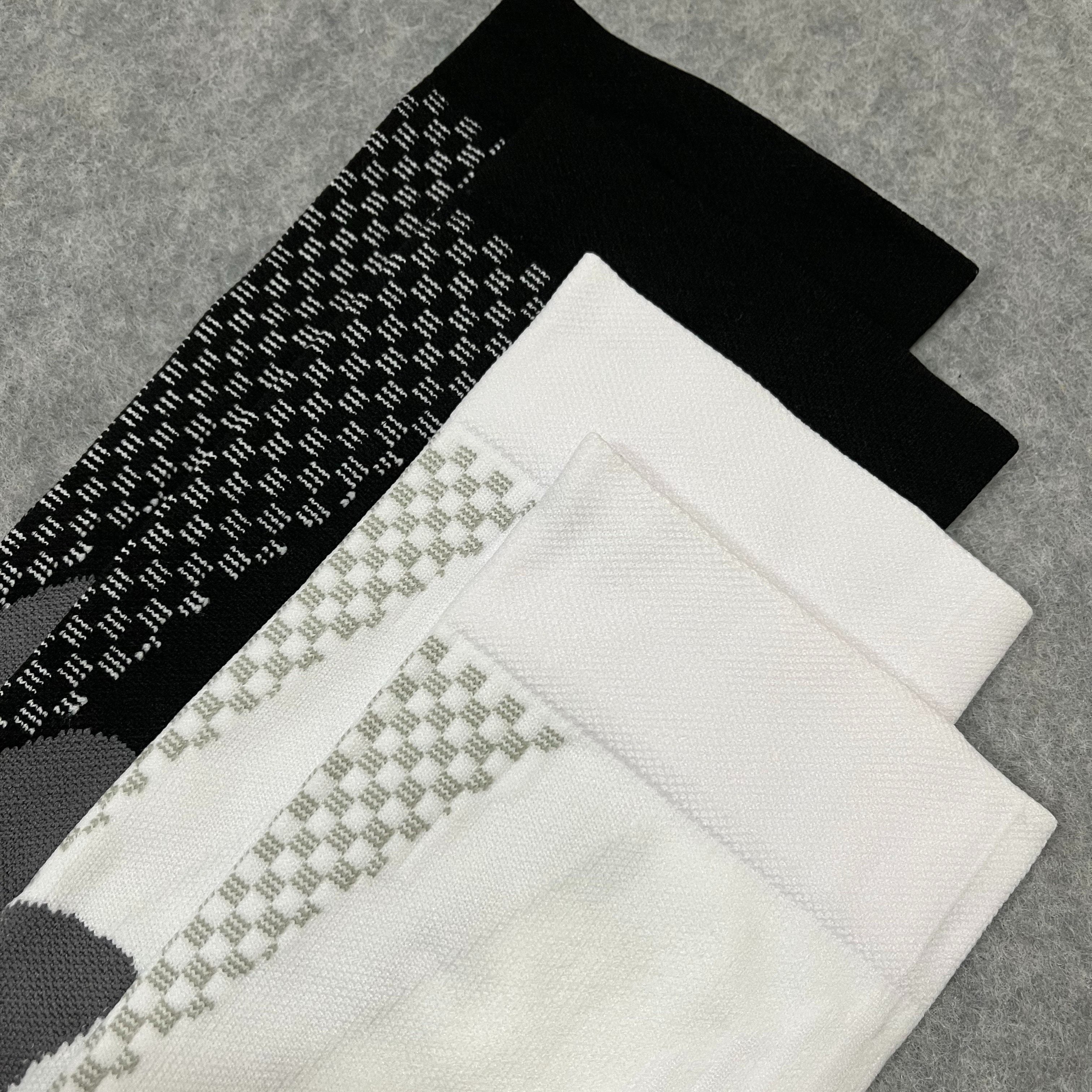 Calze Compressione Sportive per Donne – Traspiranti e Sostenitive per Attività e Recupero