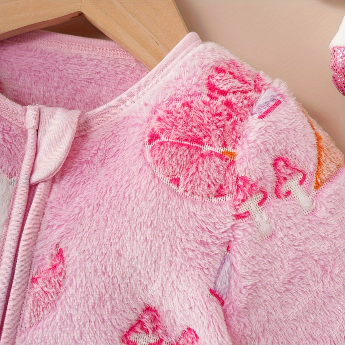 Sacco a Pelo in Pile con Stampa di Unicorno – Comfort Sognante e Morbido per Bambini