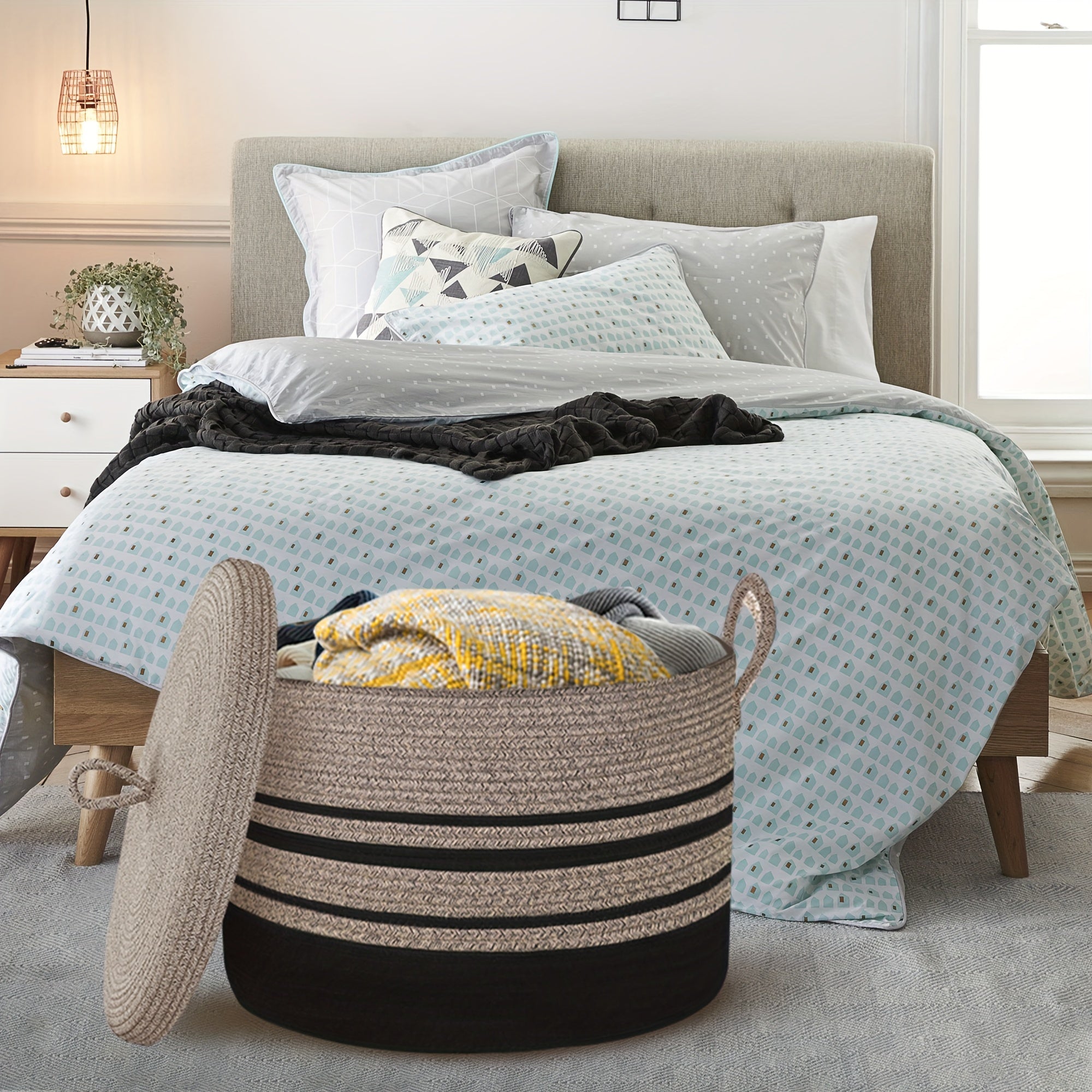 Cesto di Stoccaggio Intrecciato Classico con Coperchio - Soluzione Elegante per i Tuoi Oggetti