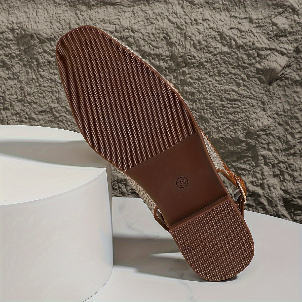 Sandali da Donna con Fibbia in Metallo – Eleganti e Confortevoli con Punta Quadrata