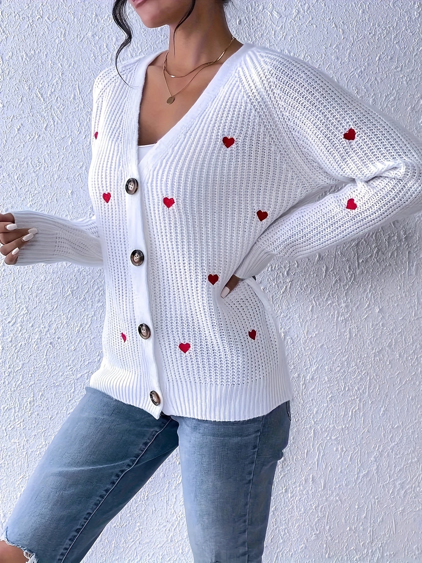 Cardigan Lune con Cuori Ricamati – Elegante e Confortevole per Primavera e Autunno