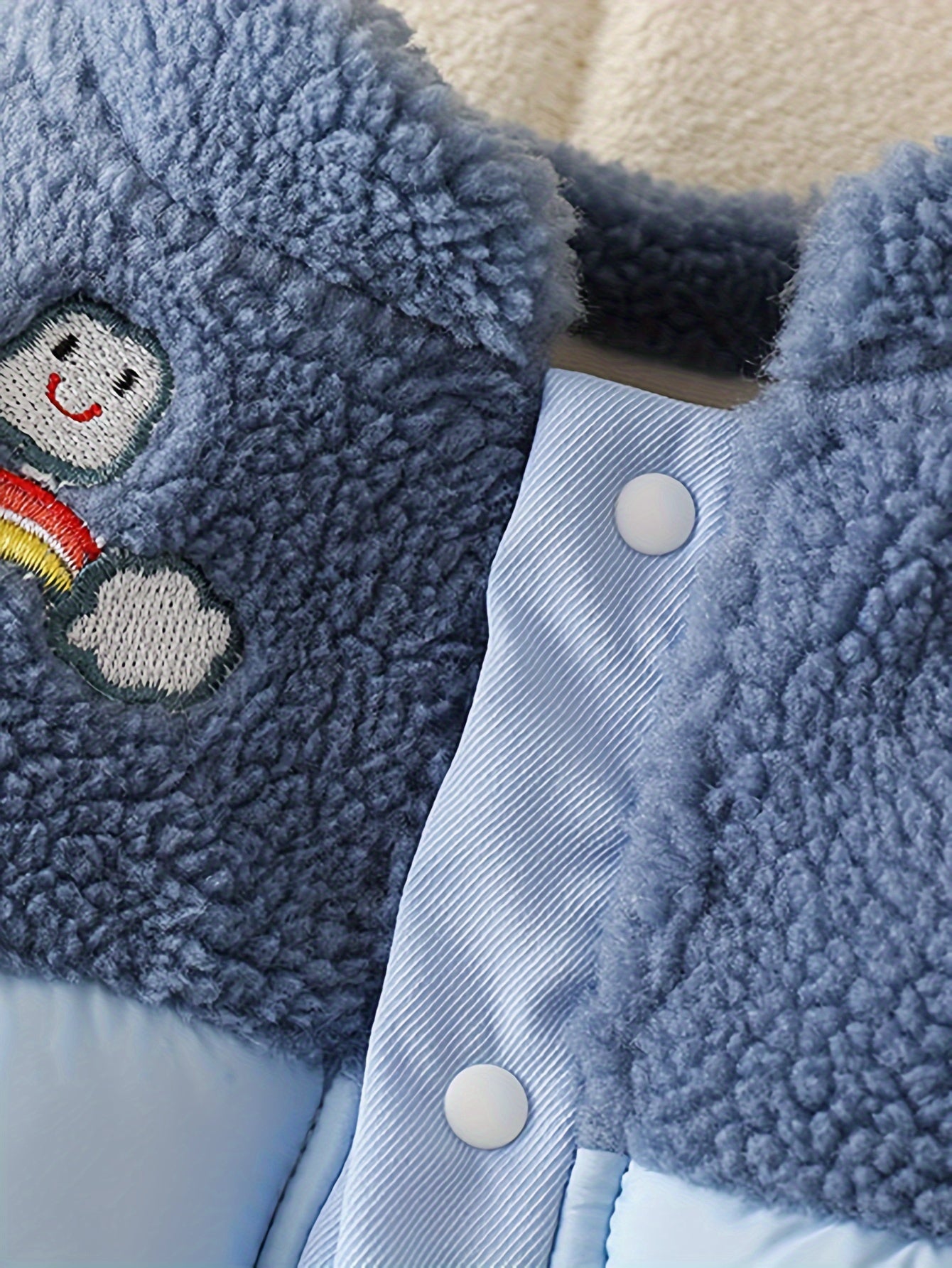 Delizioso Tutone Invernale – Per Comfort e Stile