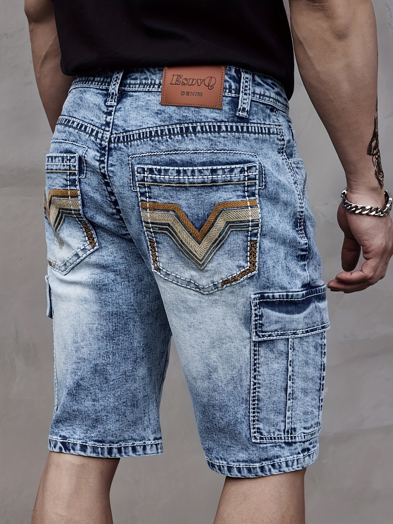 Pantaloni Corti in Denim Multi-Pocket da Uomo - Pratici e Confortevoli