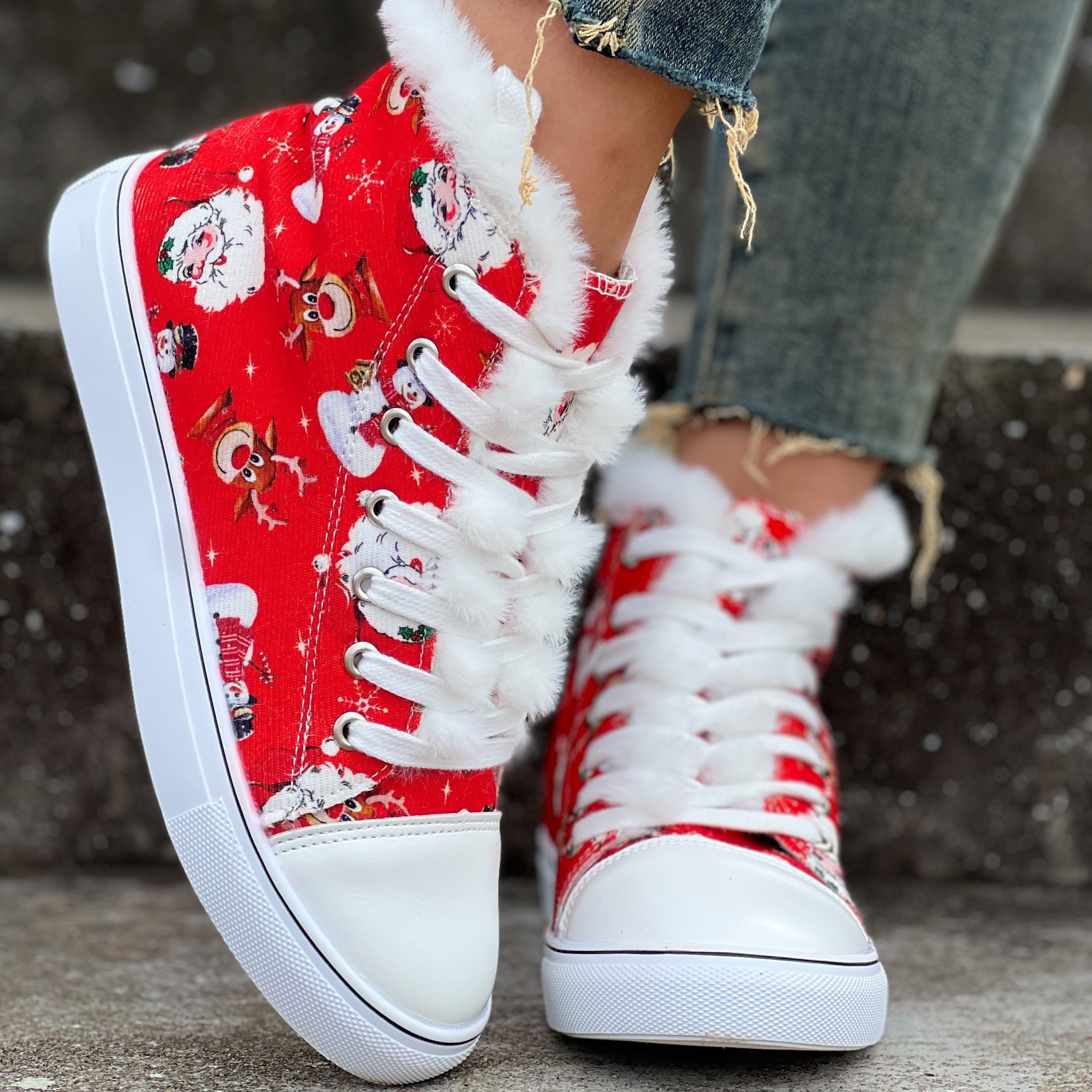 Sneakers di Natale Sanne - Per un Look Invernale Allegro
