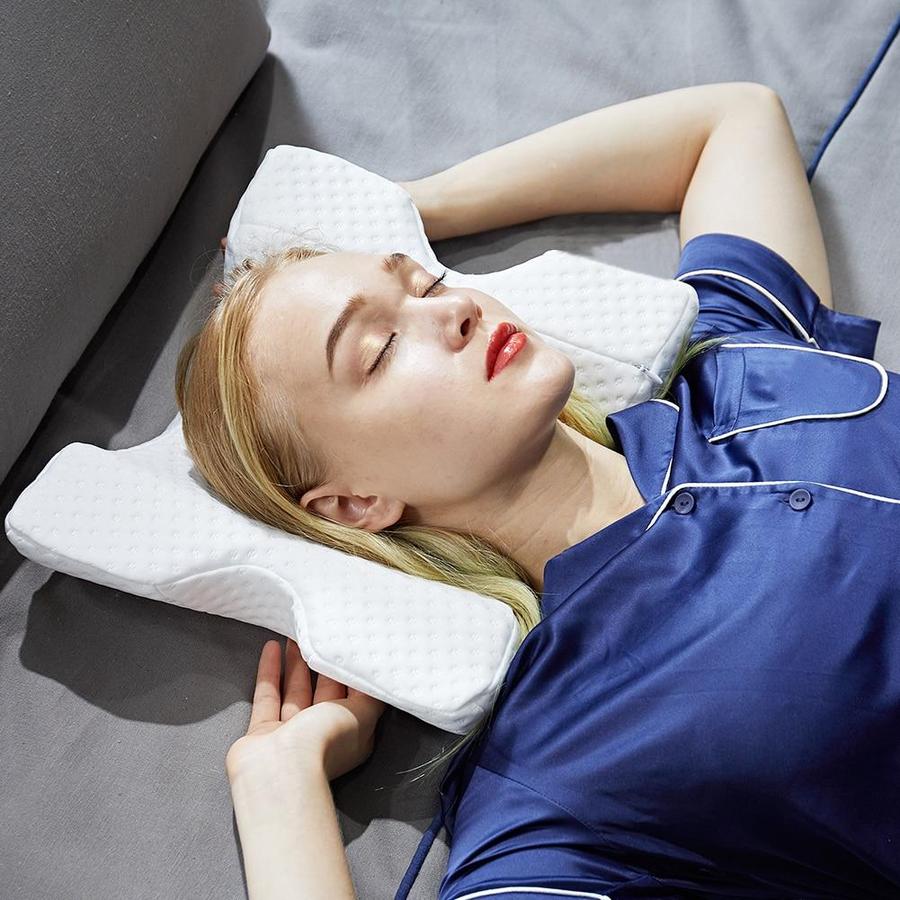 Cuscino Ergonomico per il Collo in Fibra Poliestere – Comfort e Supporto per il Sonno o il Riposo