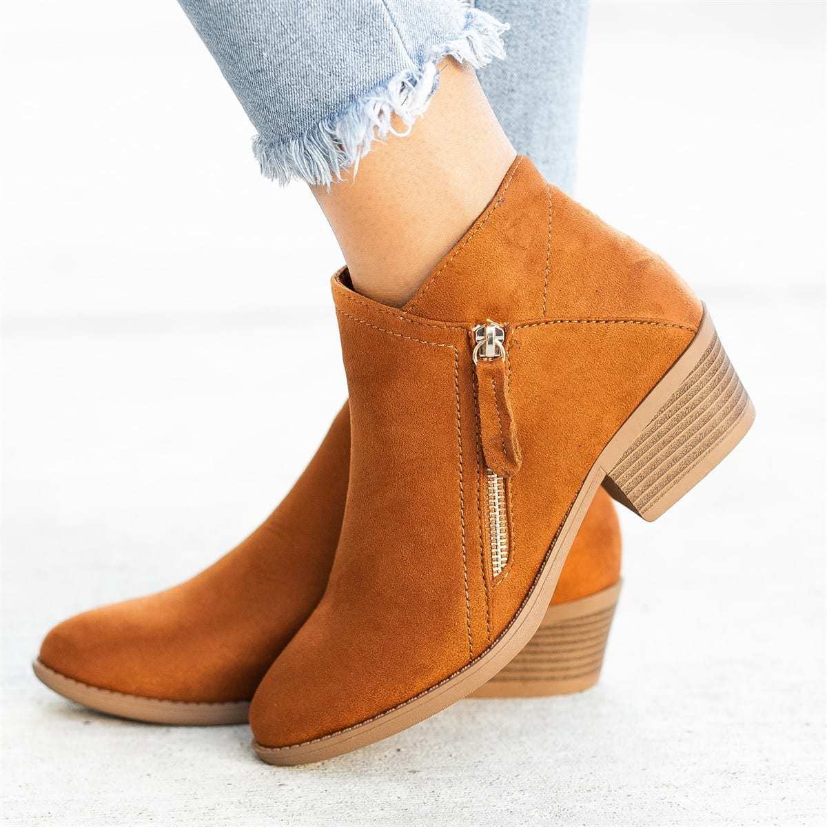 Stivaletti Ortopedici da Donna – Eleganti e Confortevoli per Ogni Giorno