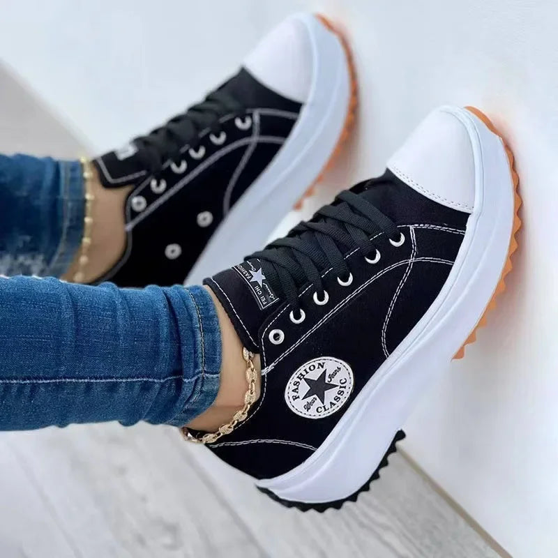 Sneakers Alte da Donna in Canvas – Trendy e Confortevoli