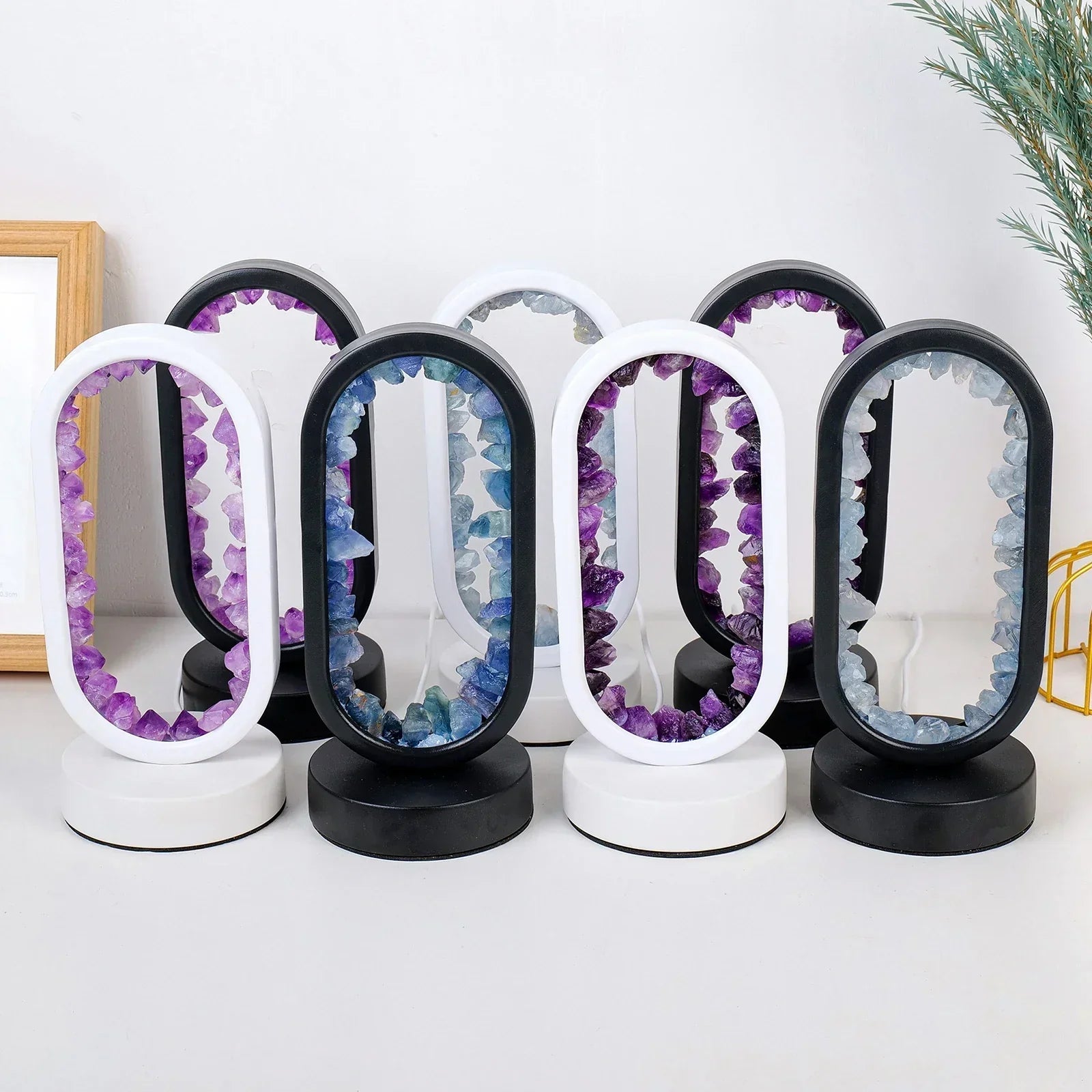 Elegante Lampada in Cristallo di Ametista – Illuminazione LED Ambientale per il Relax