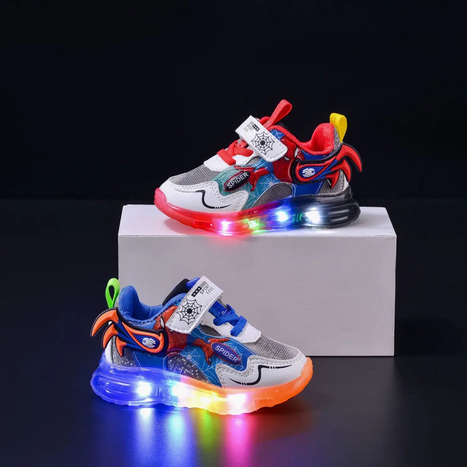 Scarpe per Bambini LED Trendy – Per un Divertimento Energetico