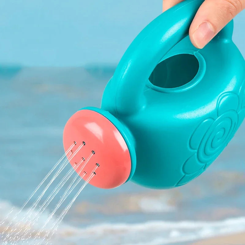 Set di Giocattoli da Spiaggia per Bambini – Secchio, Pala, Bottiglia d'Acqua e Altro per Divertimento Estivo