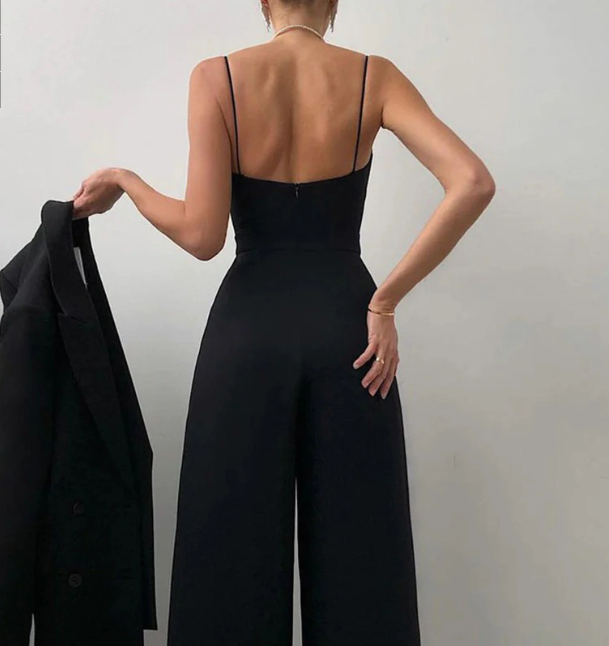 Jumpsuit Elegante Allure - Outfit Elegante per Occasioni Speciali