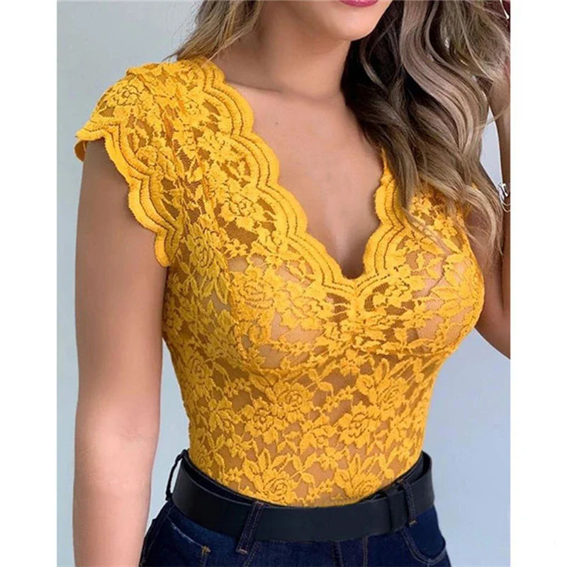 Top in Pizzo Giallo per Donne – Blusa Estiva in Pizzo per un Look Femminile ed Elegante