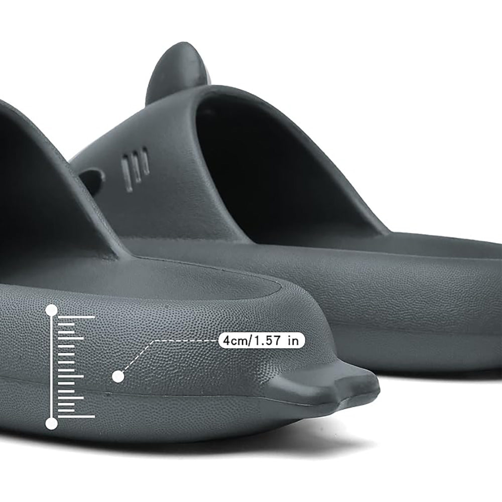 Ciabatte Unisex a Tema Squalo – Confortevoli e Giocose