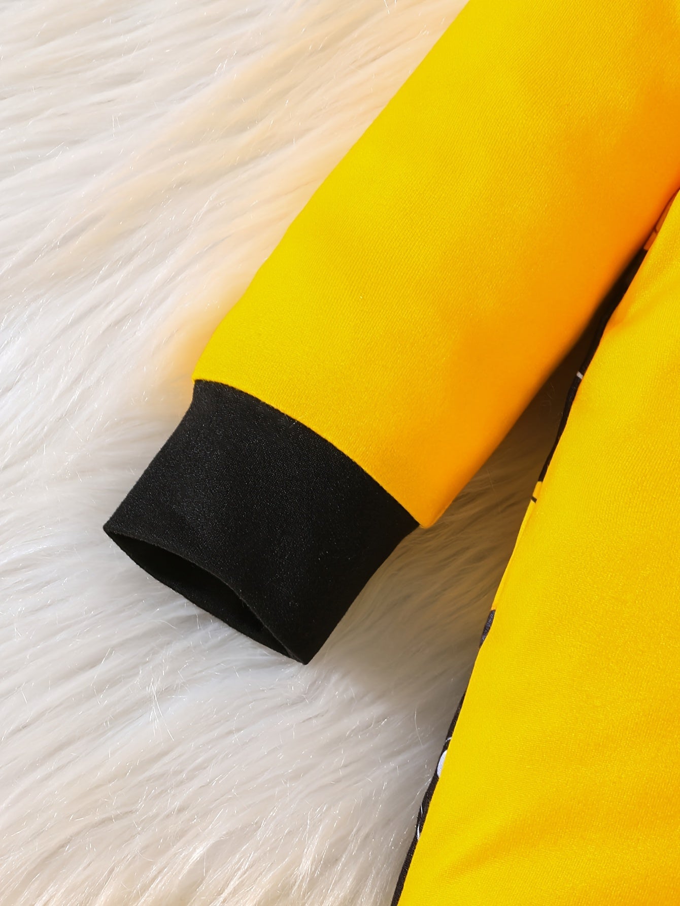 Salopette Allegra con Anatre - Per Momenti di Gioco Confortevoli