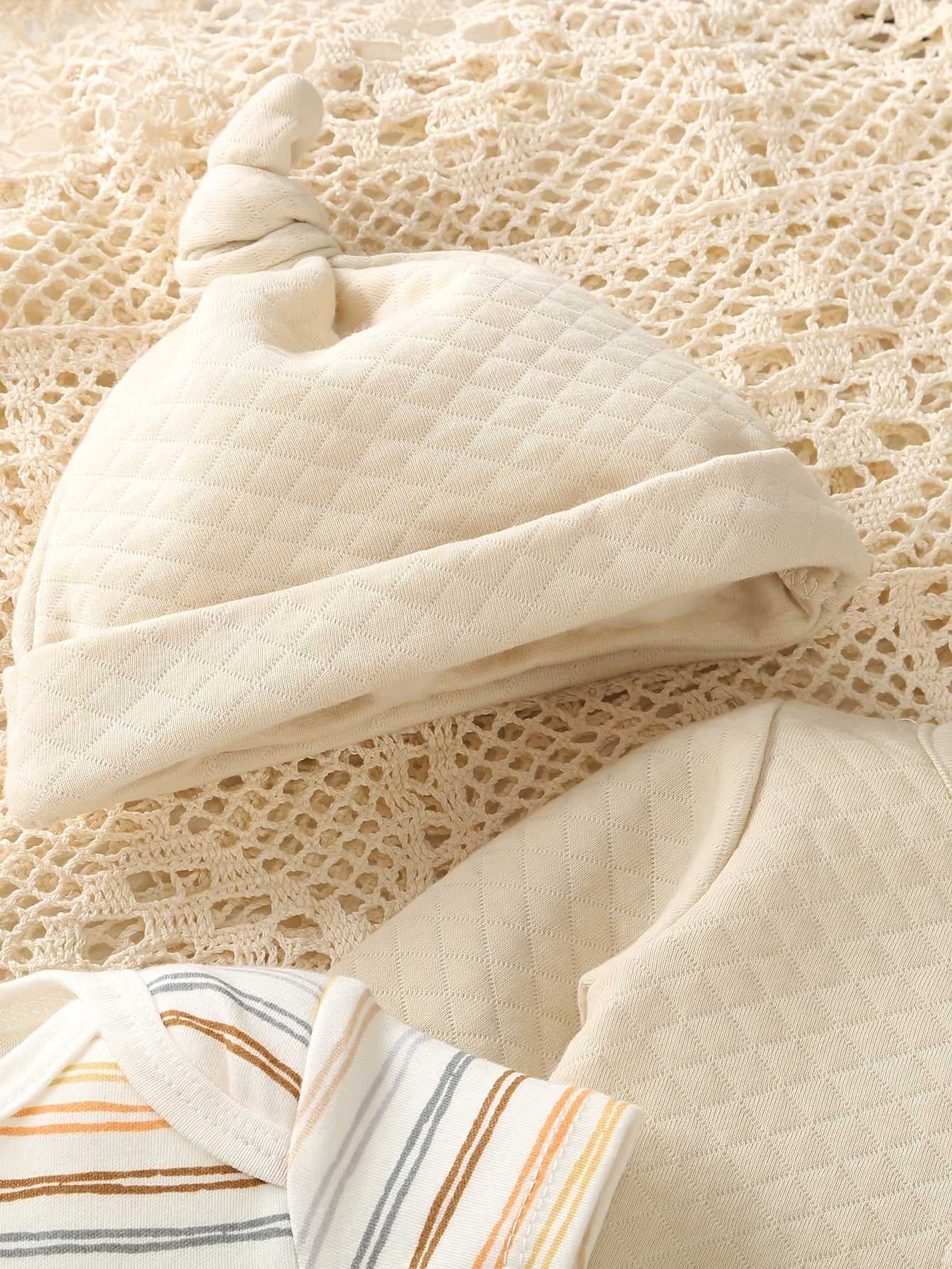 Set per Bambini di 4 Pezzi – Perfetto per Avventure all'Aperto in Autunno e Inverno