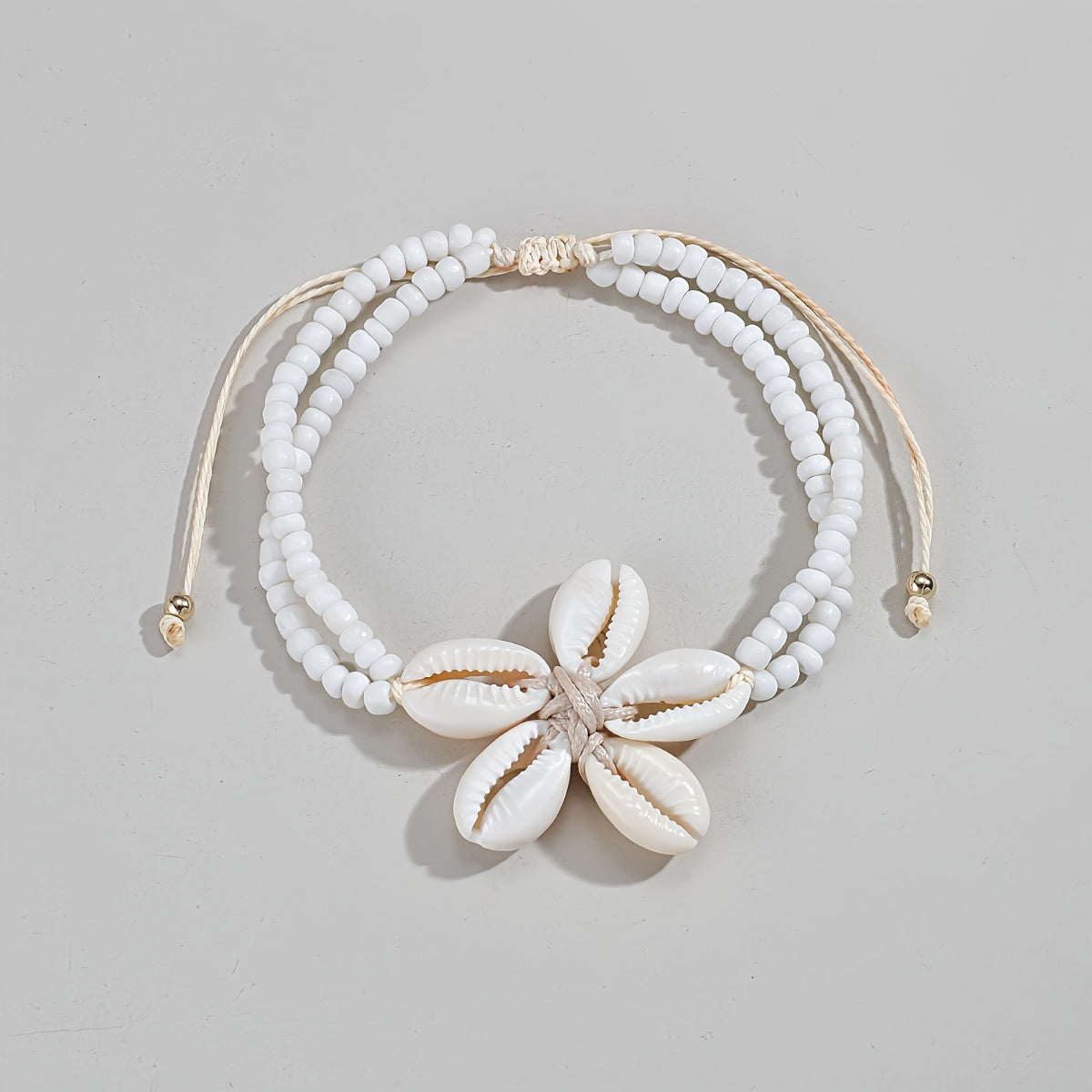 Braccialetto alla Caviglia Bohemien con Fiore di Conchiglia - Accessorio Elegante per Estate e Vacanze