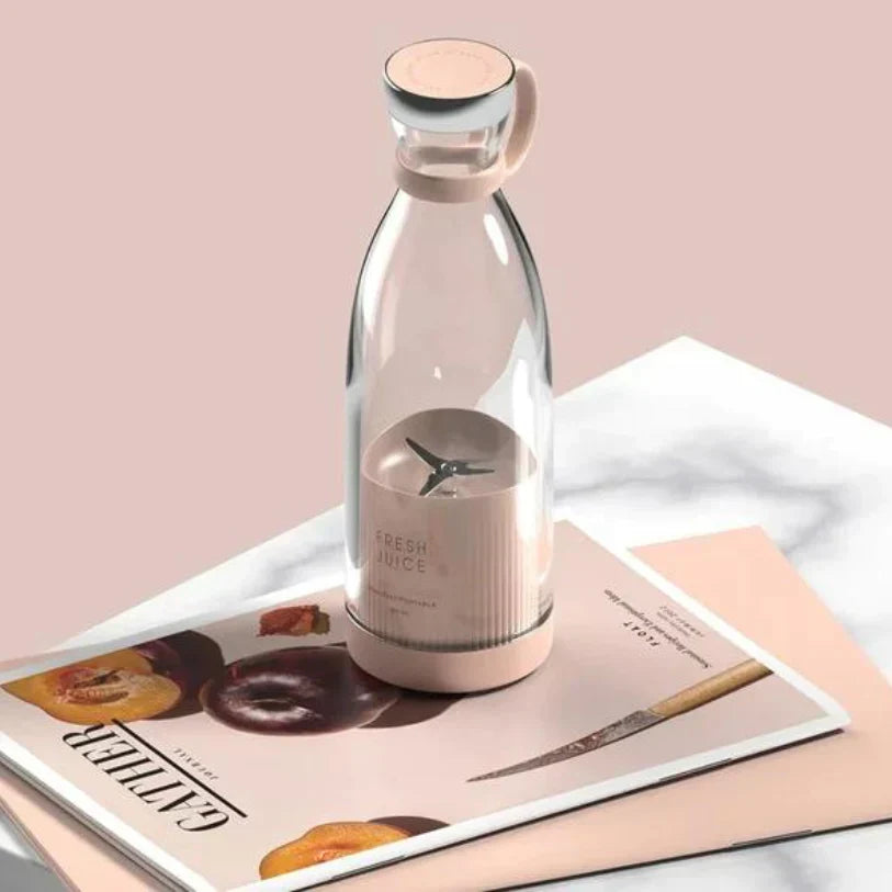 BlendPro - Frullatore Compatto e Portatile per Smoothie