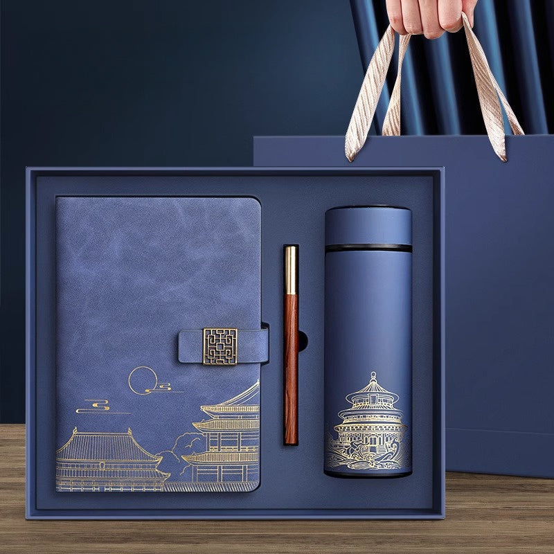 Set regalo esclusivo Città Proibita – Quaderno, thermos e penna in scatola di lusso