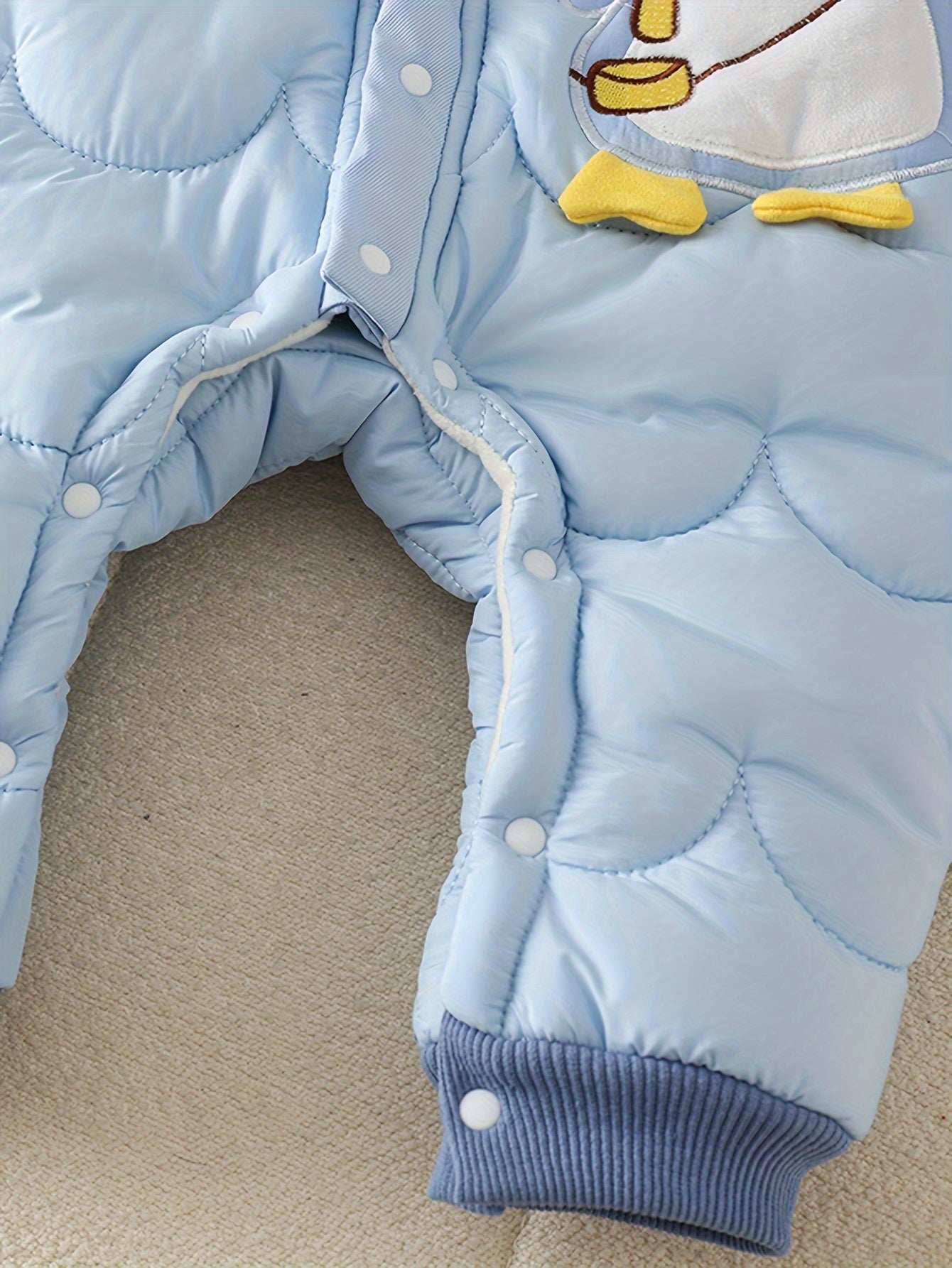 Delizioso Tutone Invernale – Per Comfort e Stile