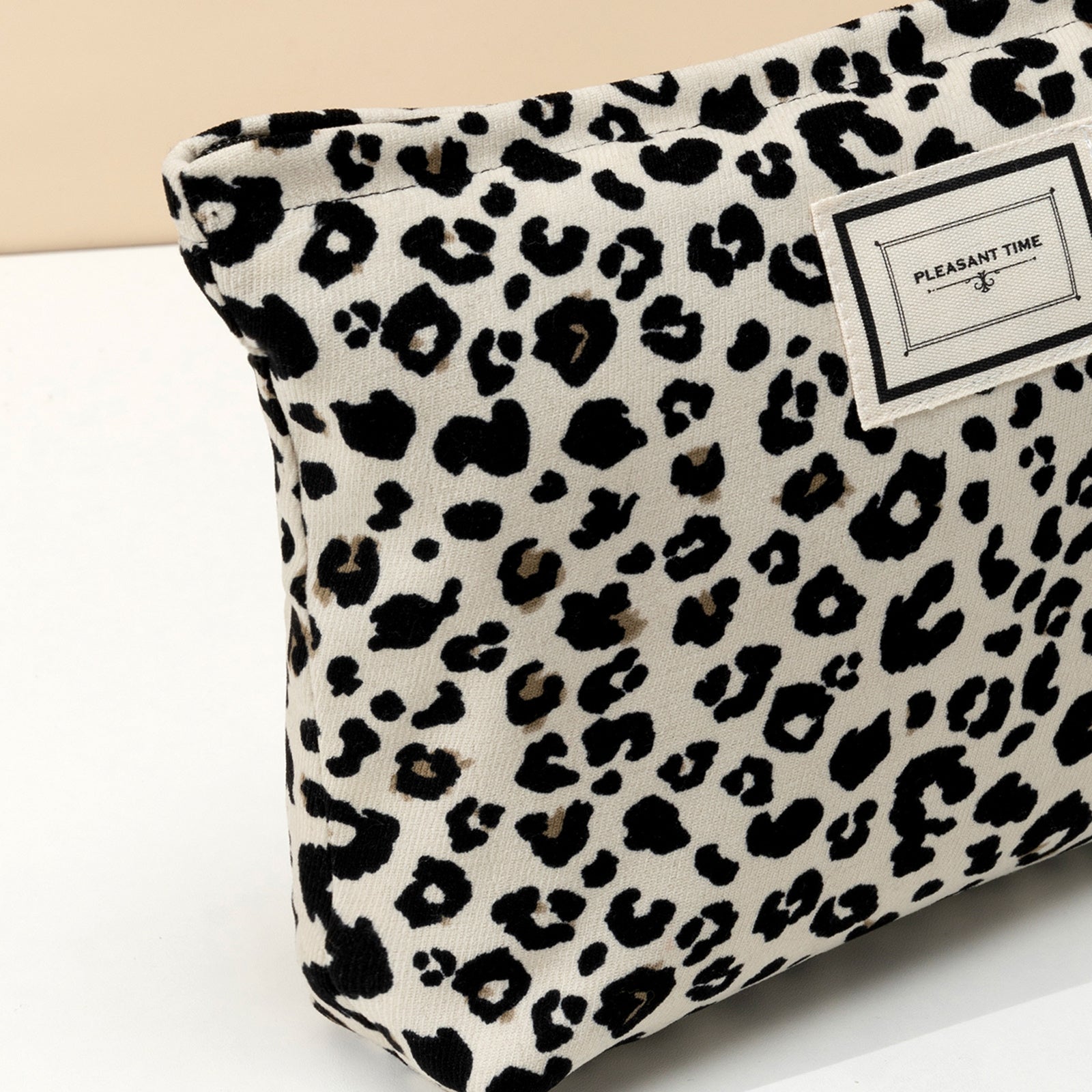 Borsa per Trucco Chic Leopardo – Compatta e Funzionale