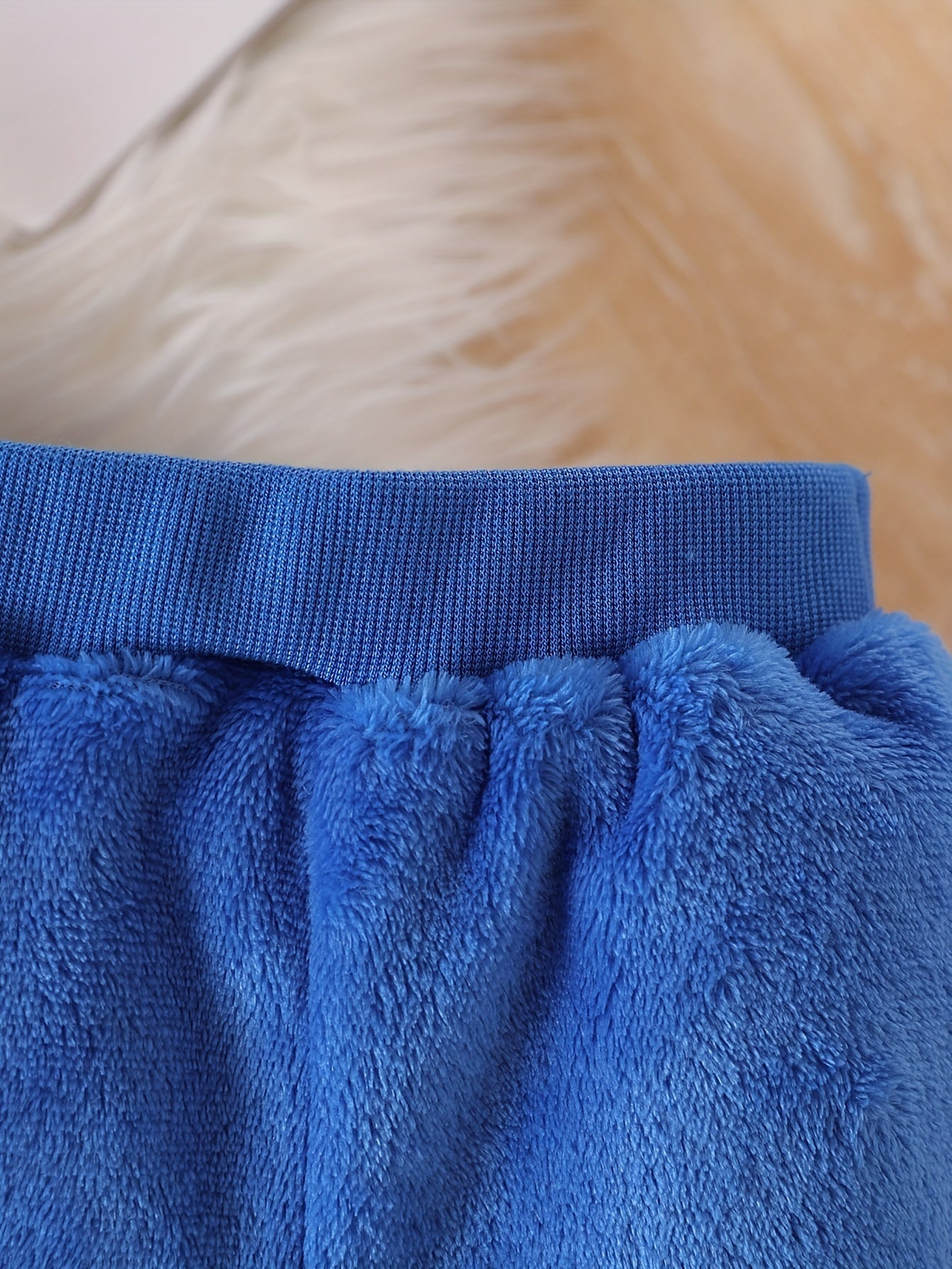 Set Zoomer Baby – Deliziosi Ricami di Auto per le Giornate Fredde