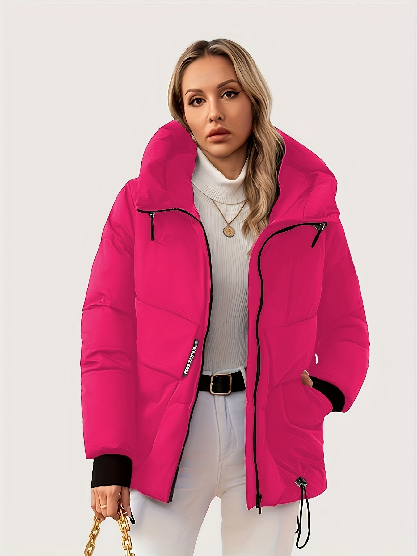 Giacca Invernale Moderna con Cappuccio Regolabile e Vita – Design Imbottito per Massima Calore e Comfort