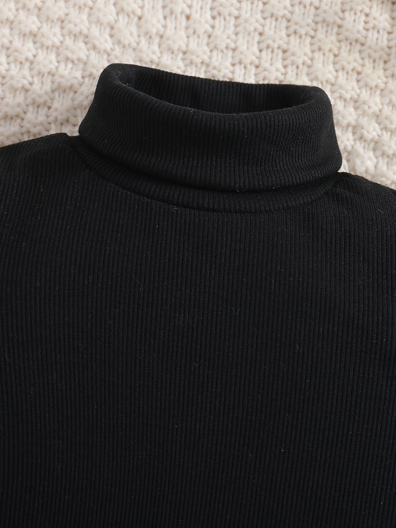 Completo Elegante con Collo Alto per Bambini - Gonna a Quadri e Maglione