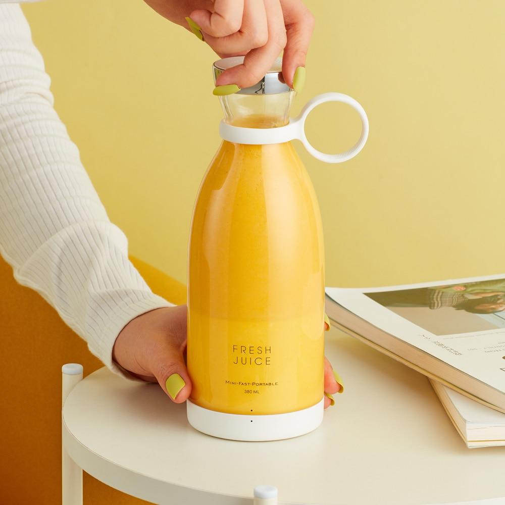 BlendPro - Frullatore Compatto e Portatile per Smoothie