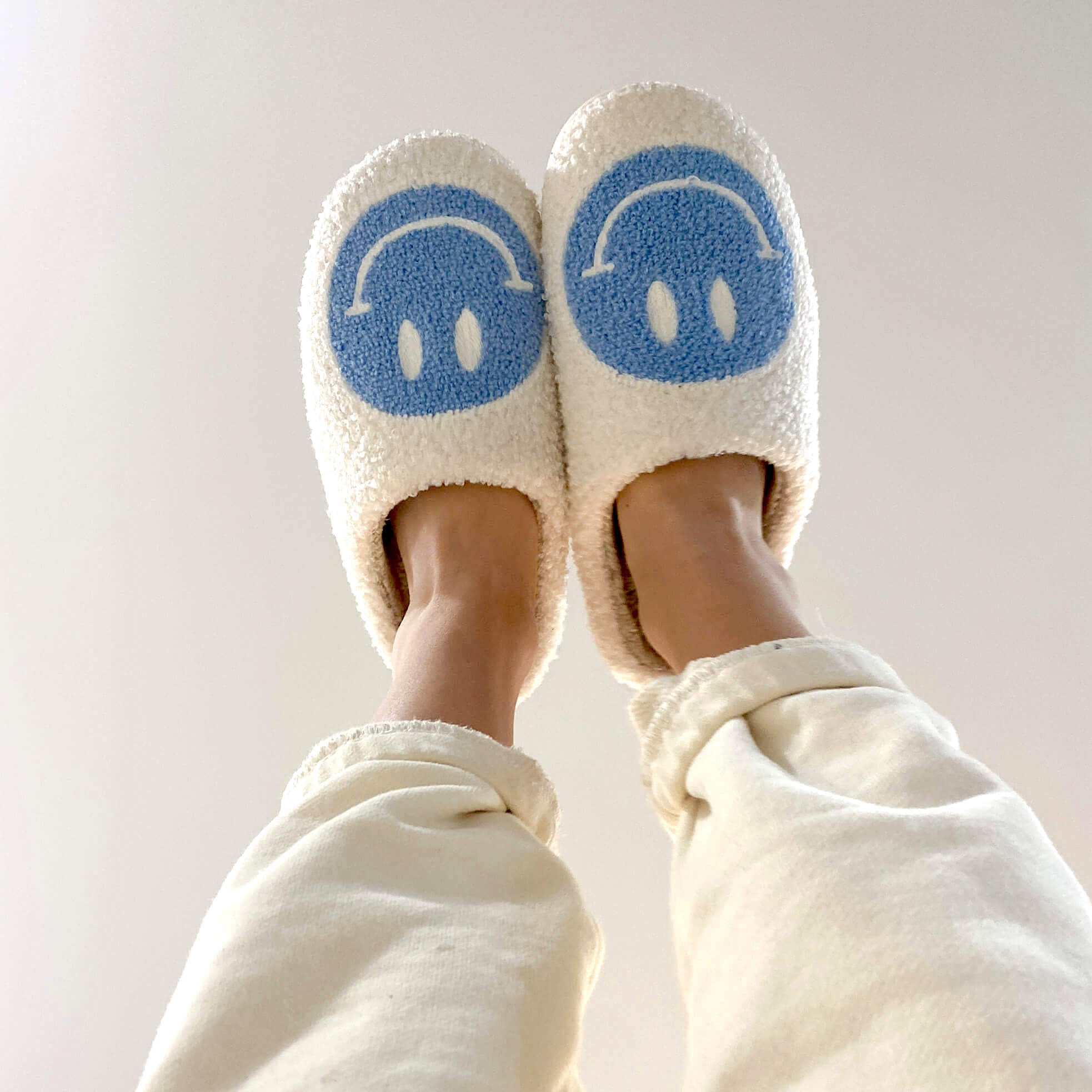 Pantofole Smiley Comfort – Per un'atmosfera allegra e calda