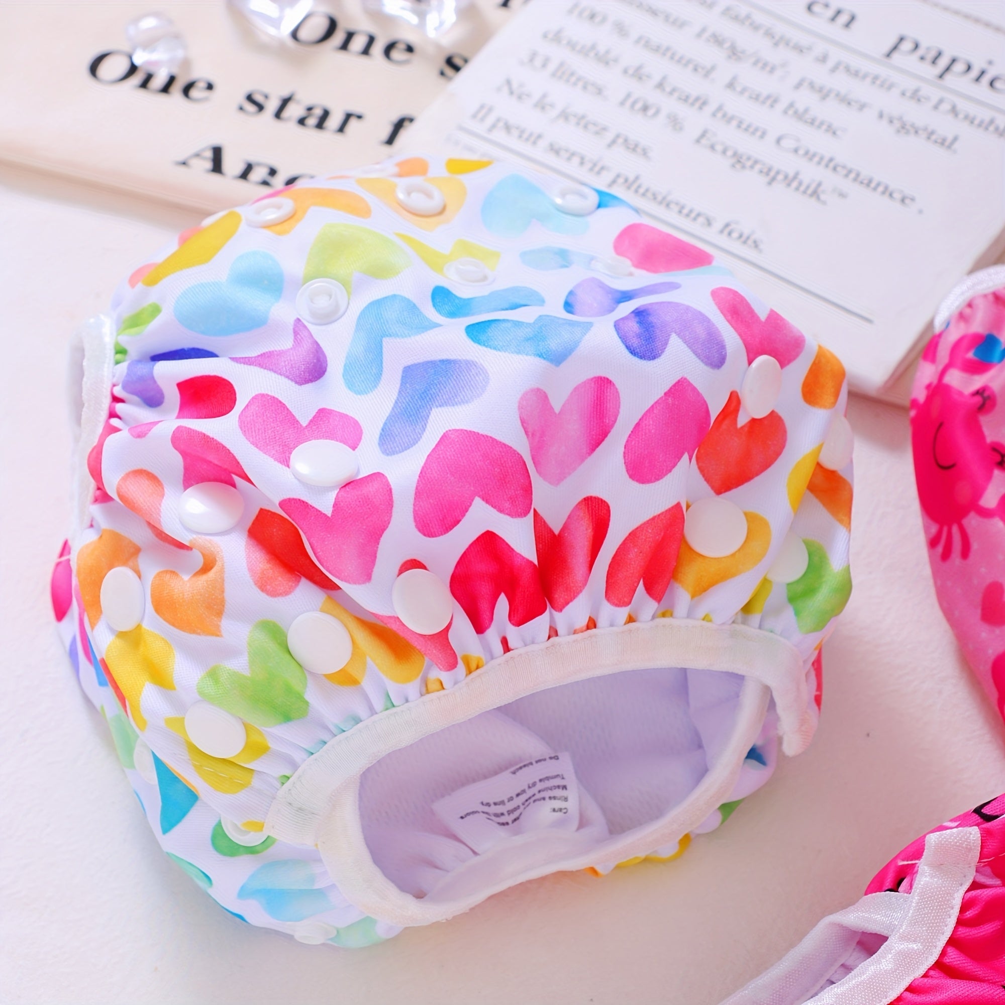 Pannolino da Nuoto Riutilizzabile Regolabile – Comfort e Stile per i Piccolini in Acqua