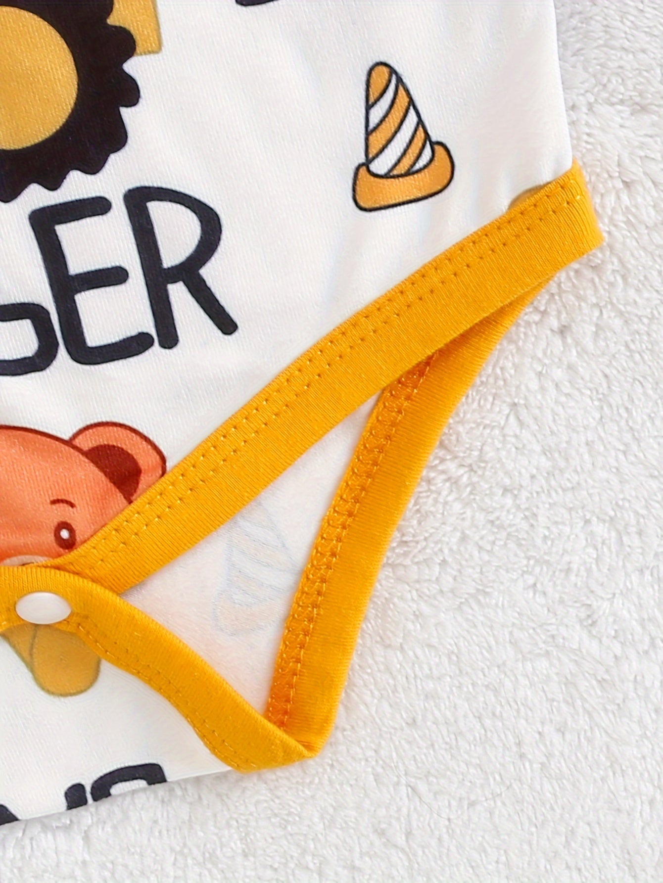 Outfit Avventura Baby Escavatore – Inclusi Body, Pantaloni e Beanie per Avventure all'Aperto