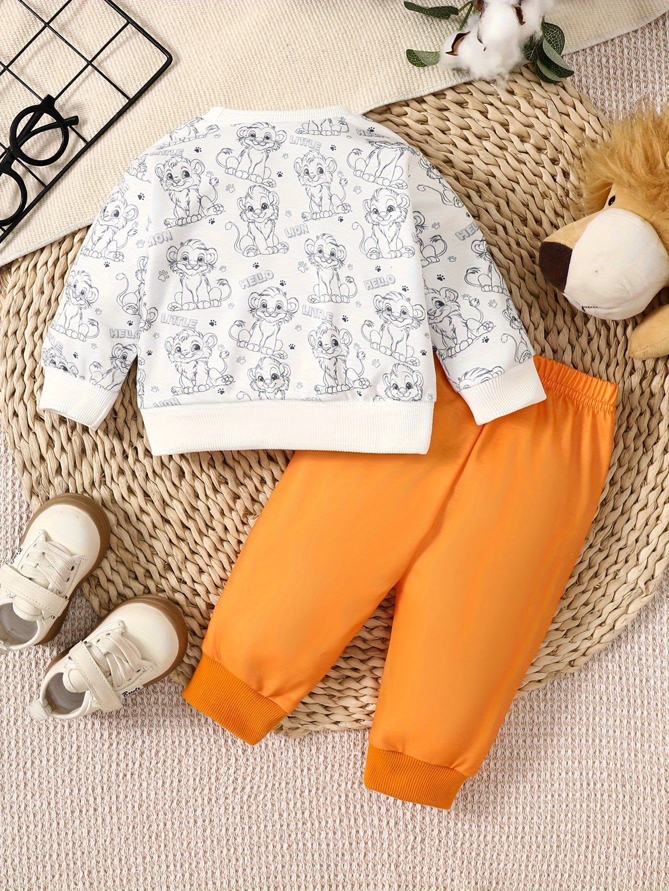 Set Jumpsuit Leone carino – Perfetto per Avventure in Autunno e Inverno