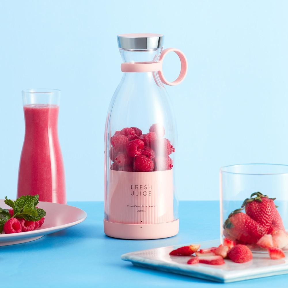 BlendPro - Frullatore Compatto e Portatile per Smoothie