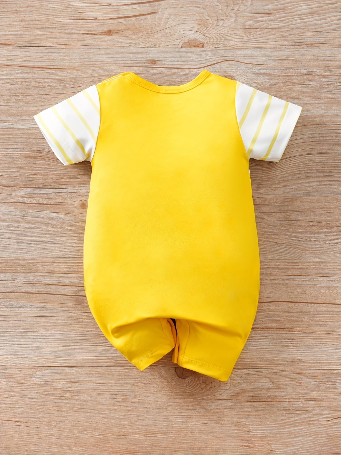 Set Body Neonato Elefante Carino – Perfetto per Avventure Estive all'Aperto